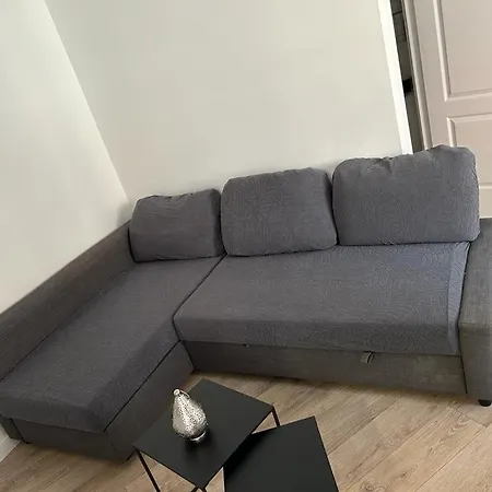 Appartement Studio Proximite Paris Saint-Denis (Seine-Saint-Denis)